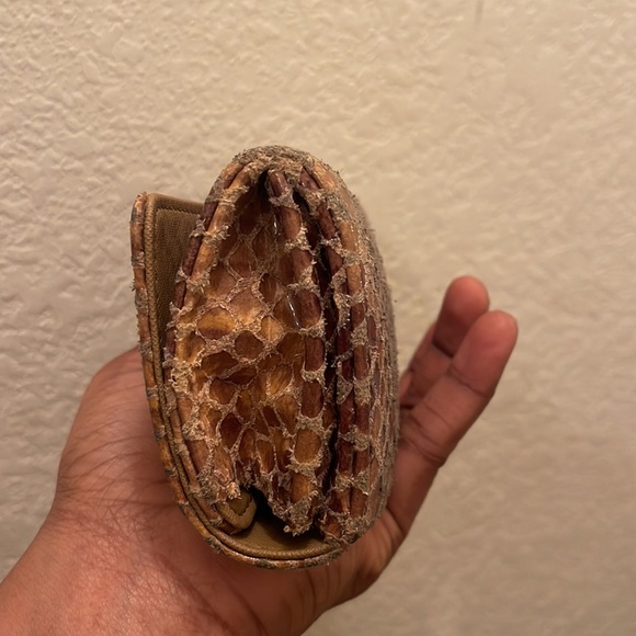 Michael Kors Wallet, please check all pictures for condition - Picture 9 of 16